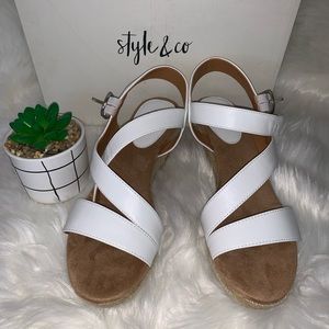 ✨Brandnew✨STYLE @ CO Xenaa Espadrille ✨